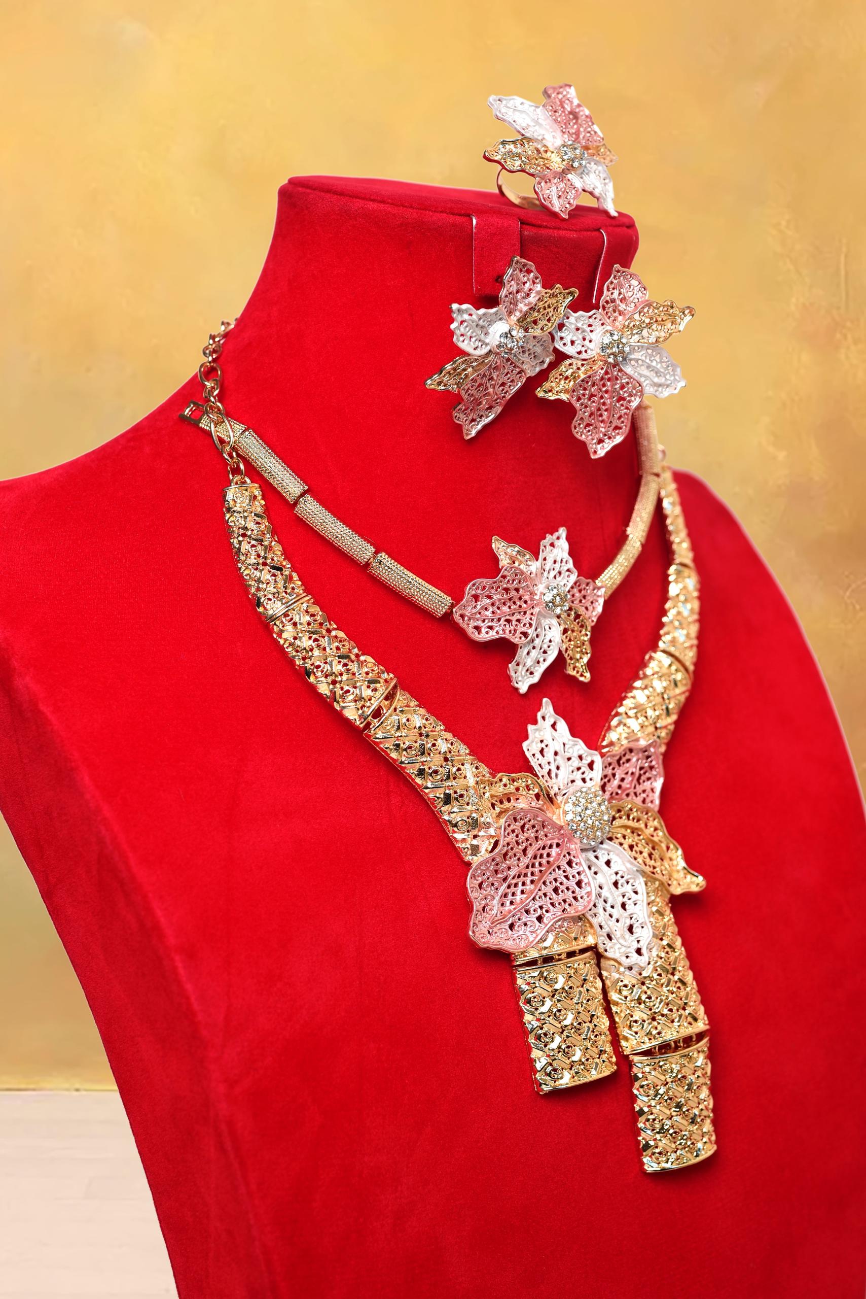 WhatsApp Image 2025-09-26 at 23.33.53_086d12e4